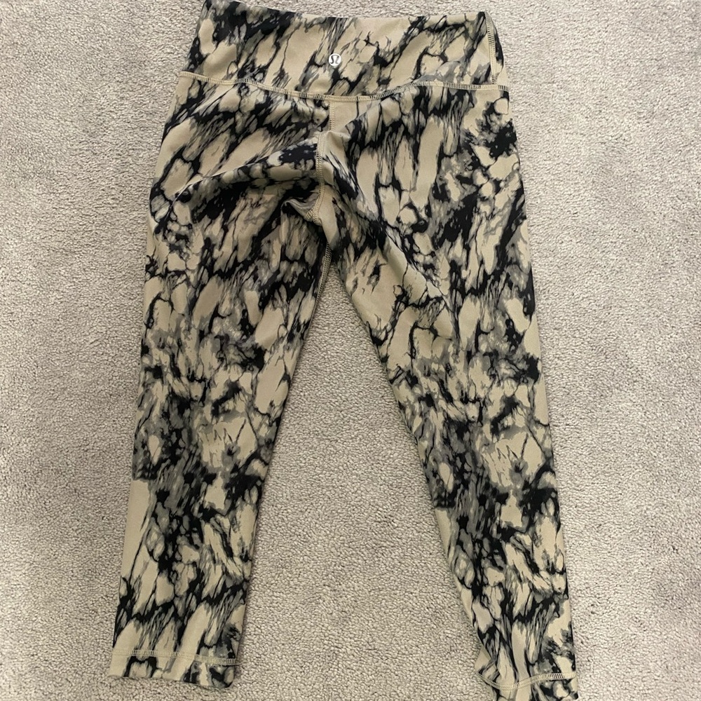 Lululemon crop legging